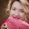 Portrait of Isabella Montoya, a happy and healthy woman from Colombia.